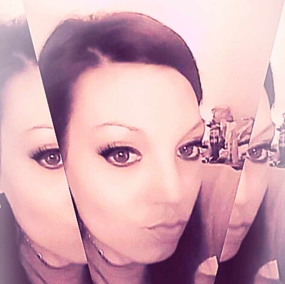 Meet your Posher, Bobbi